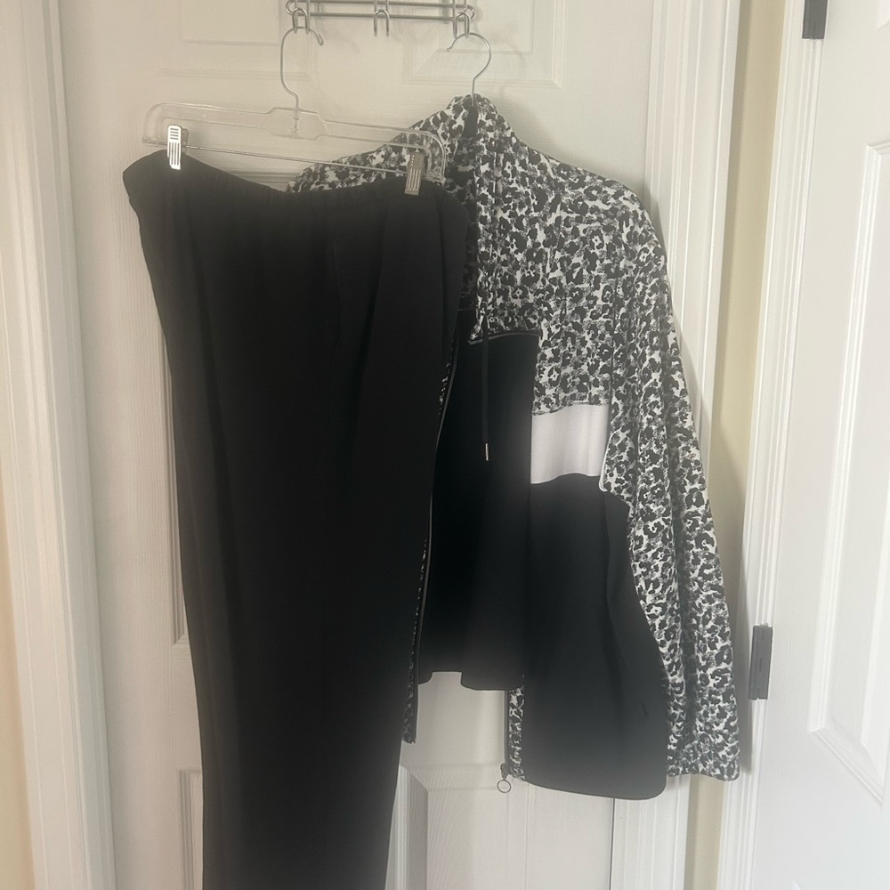 Ruby Rd. Black and White Patterned Bomber Jacket - Picture 2 of 2